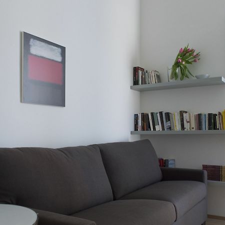 Cavour Apartment Milan Exterior photo